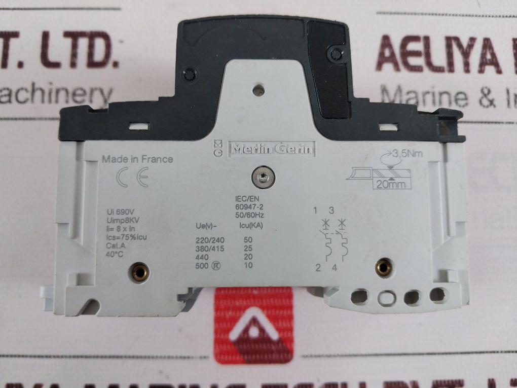 Schneider Electric Ng125N 415V~