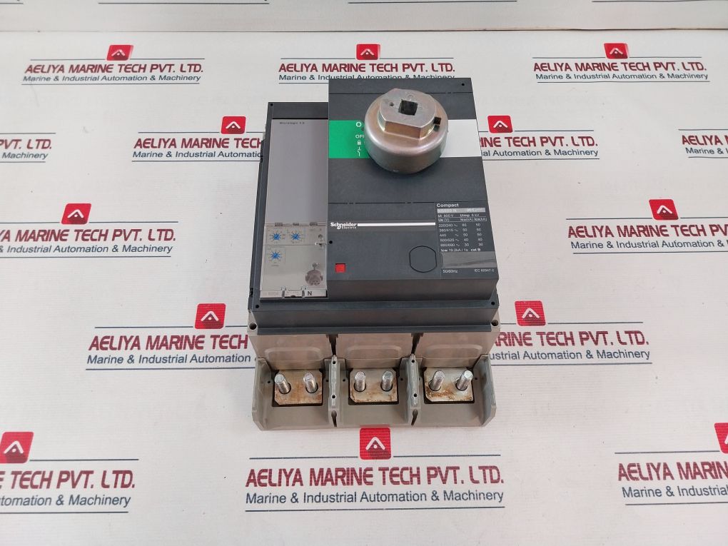 Schneider Electric Ns800 N Moulded Case Circuit Breaker