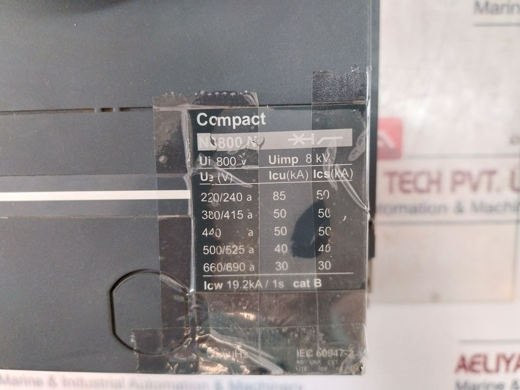 Schneider Electric Ns800N Moulded Case Circuit Breaker 800V
