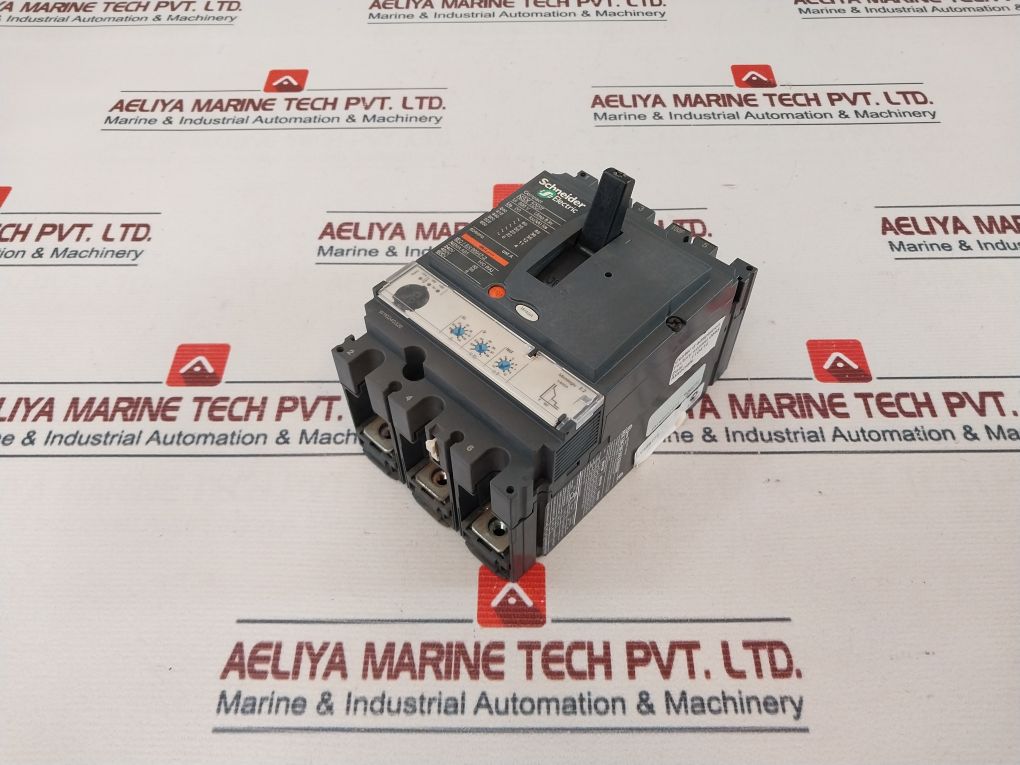 Schneider Electric Nsx 100F Circuit Breaker S11021