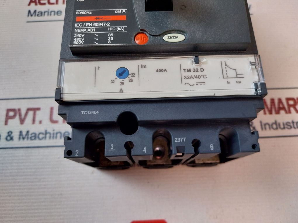Schneider Electric Nsx 100F Circuit Breaker/Switch-disconnector Cat A
