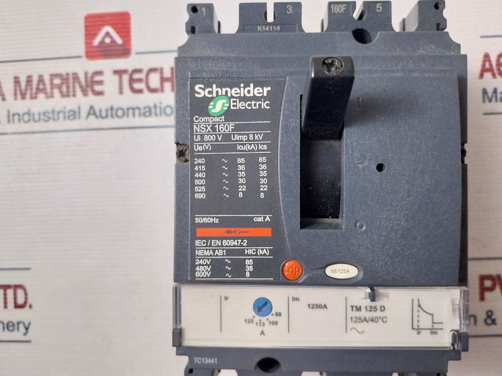Schneider Electric Nsx 160F Circuit Breaker/Switch-disconnector