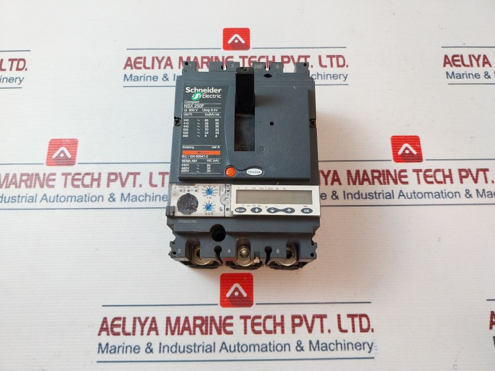 Schneider Electric Nsx 250F Circuit Breaker/Switch-disconnector 50/60Hz