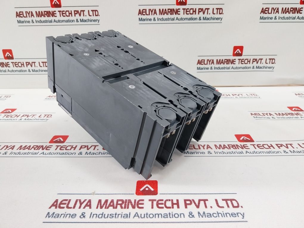 Schneider Electric Nsx 400-630 F/N/H/Na Circuit Breaker