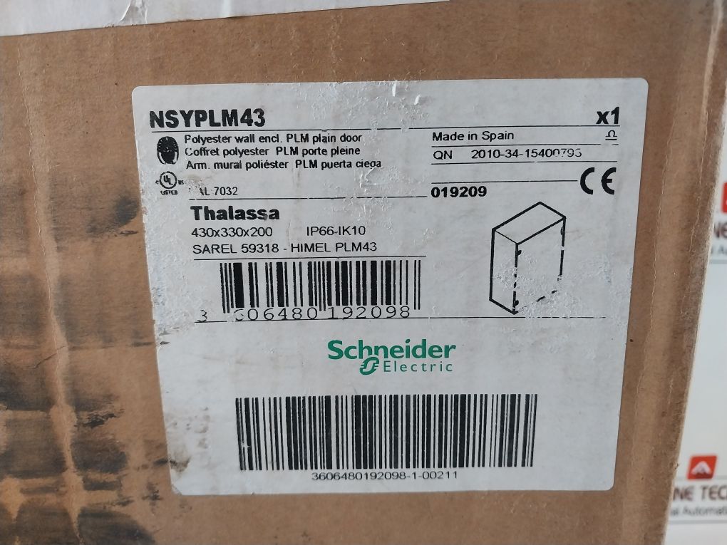 Schneider Electric Nsyplm43 Polyester Wall Encl. Plm Plain Door