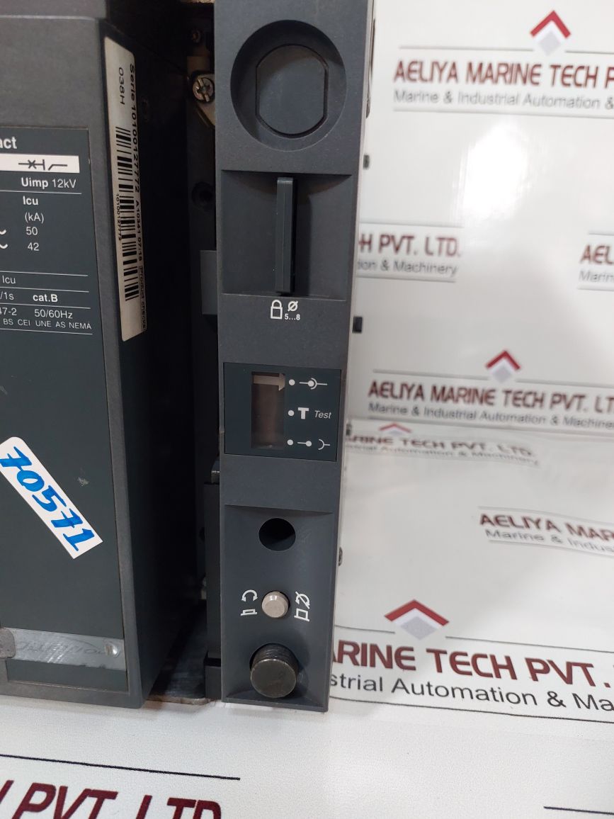 Schneider Electric Masterpact Micrologic 5.0A Nt12H2 Circuit Breaker