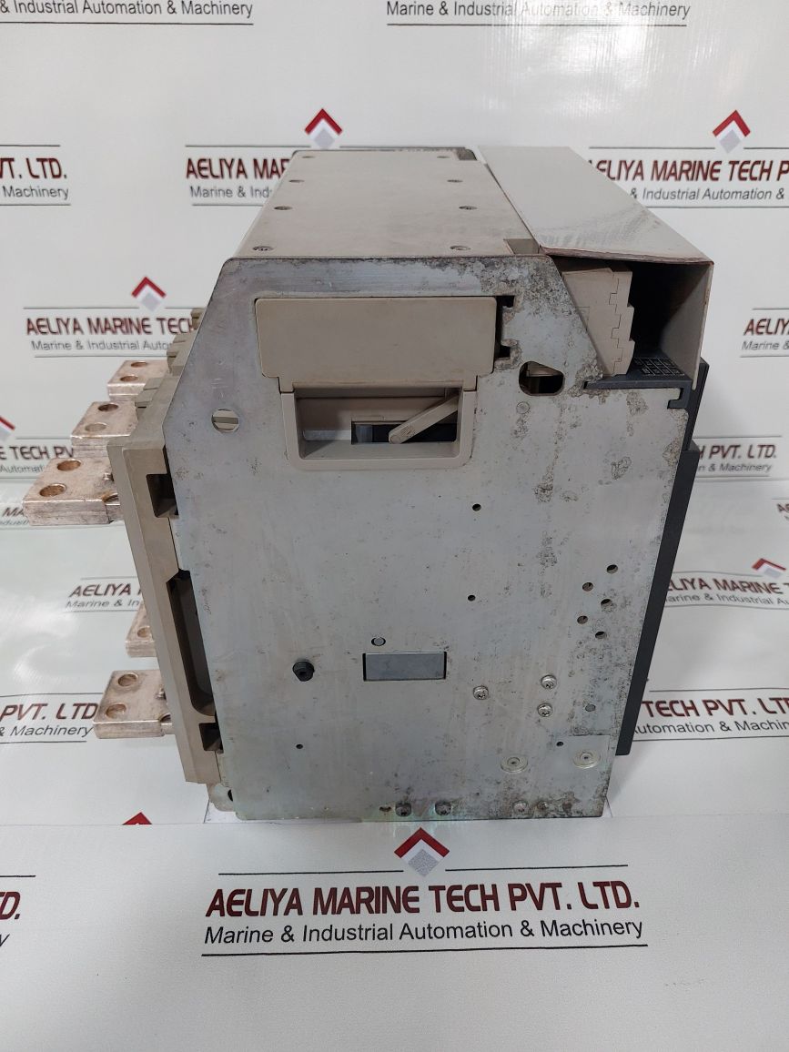 Schneider Electric Masterpact Micrologic 5.0A Nt12H2 Circuit Breaker