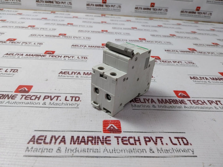 Schneider Electric Osmc32N2C16 Circuit Breaker 400V