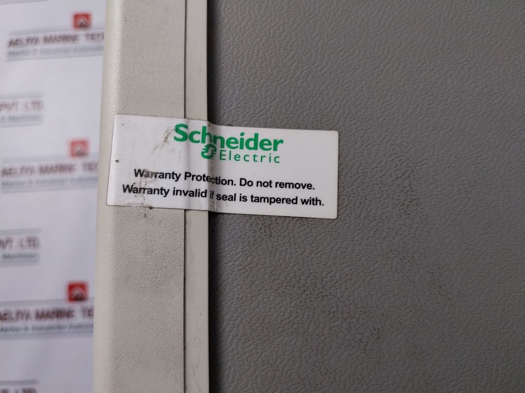 Schneider Electric P343 Electromagnetic Transformer Overcurrent Protection Relay