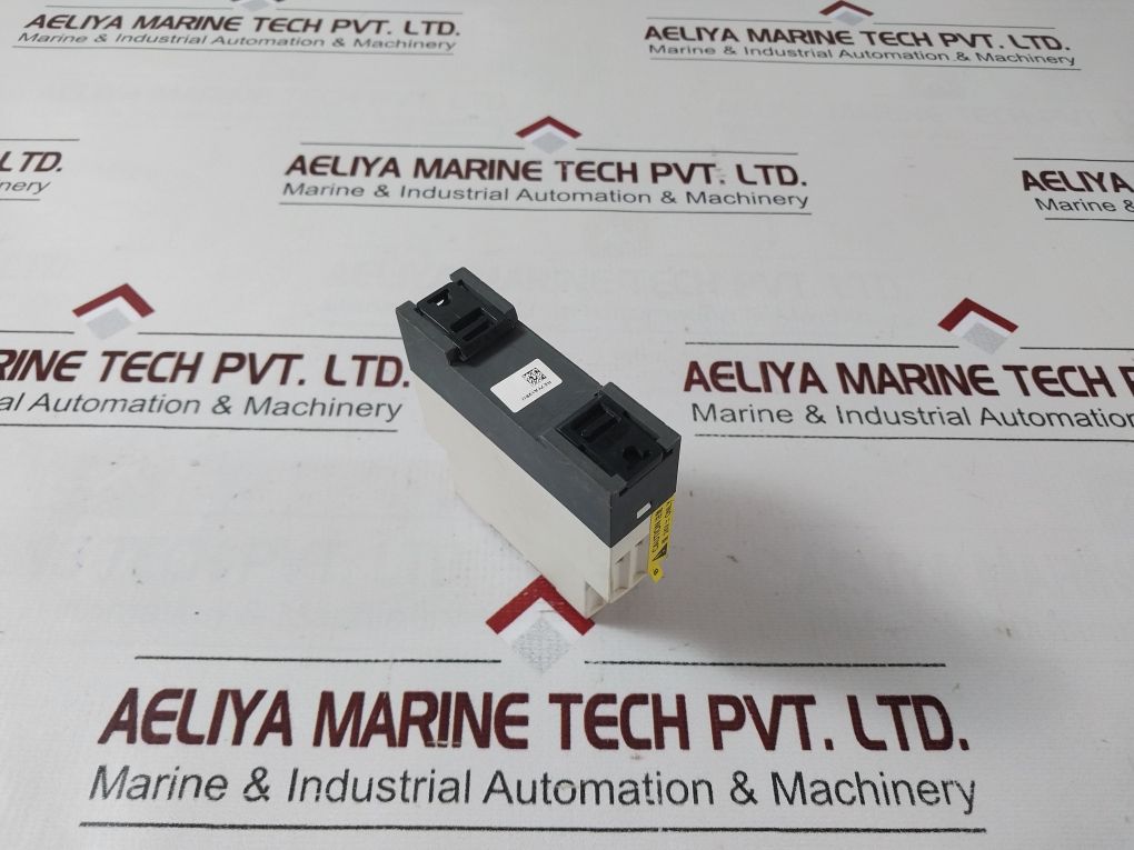 Schneider Electric/Telemecanique Re7Ya12Bu Time Delay Relay