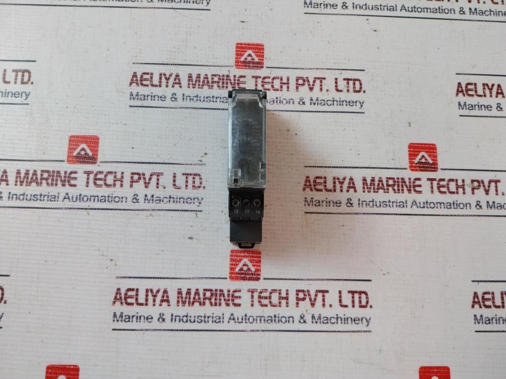 Schneider Electric Rm17Ube15 Voltage Control Relay