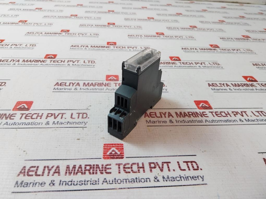 Schneider Electric Rm17Ube15 Voltage Control Relay
