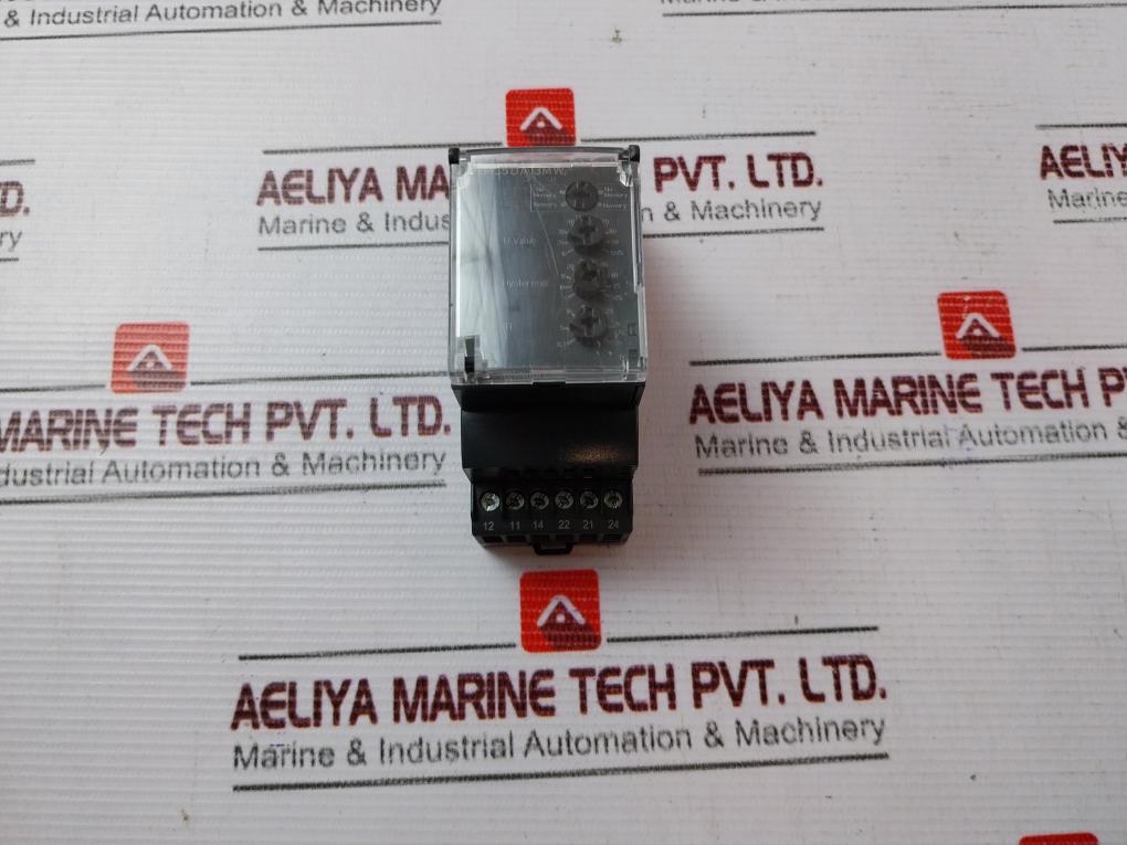 Schneider Electric Rm35Ua13Mw Voltage Monitoring Relay 5060Hz
