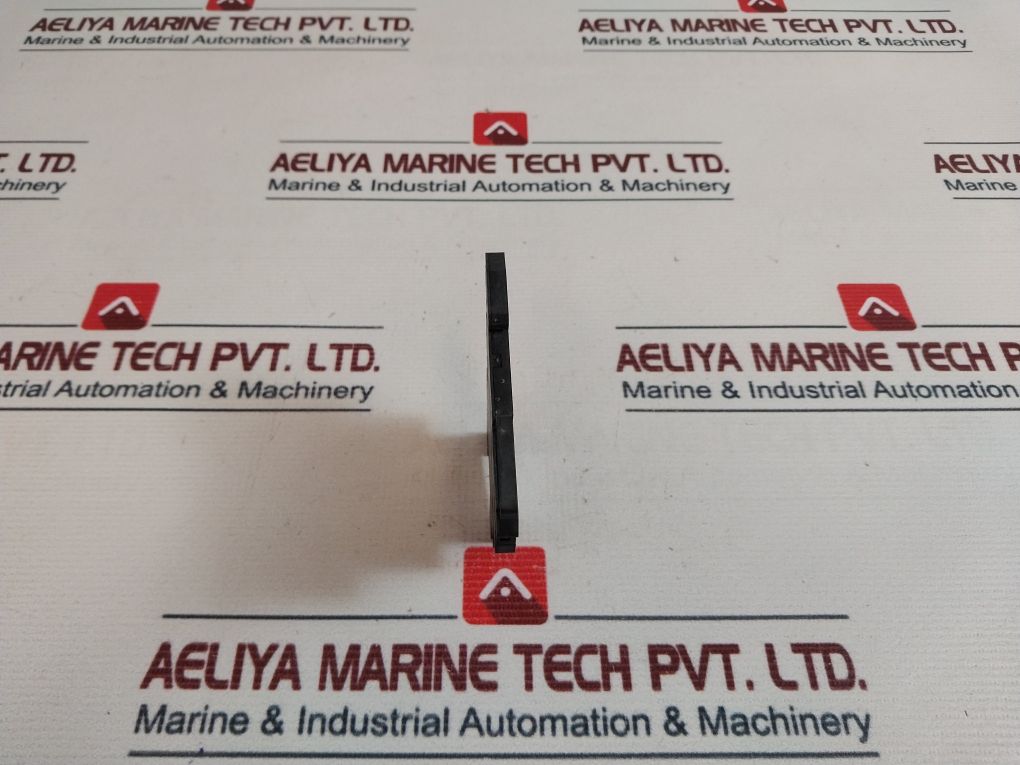 Schneider Electric Rsl1Ab4Bd Relay With Socket 6A/250V