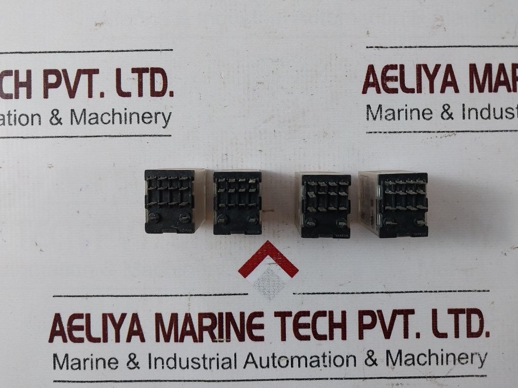 Lot Of 4X Schneider Electric Rxm4Ab2P7 Plug In Relay