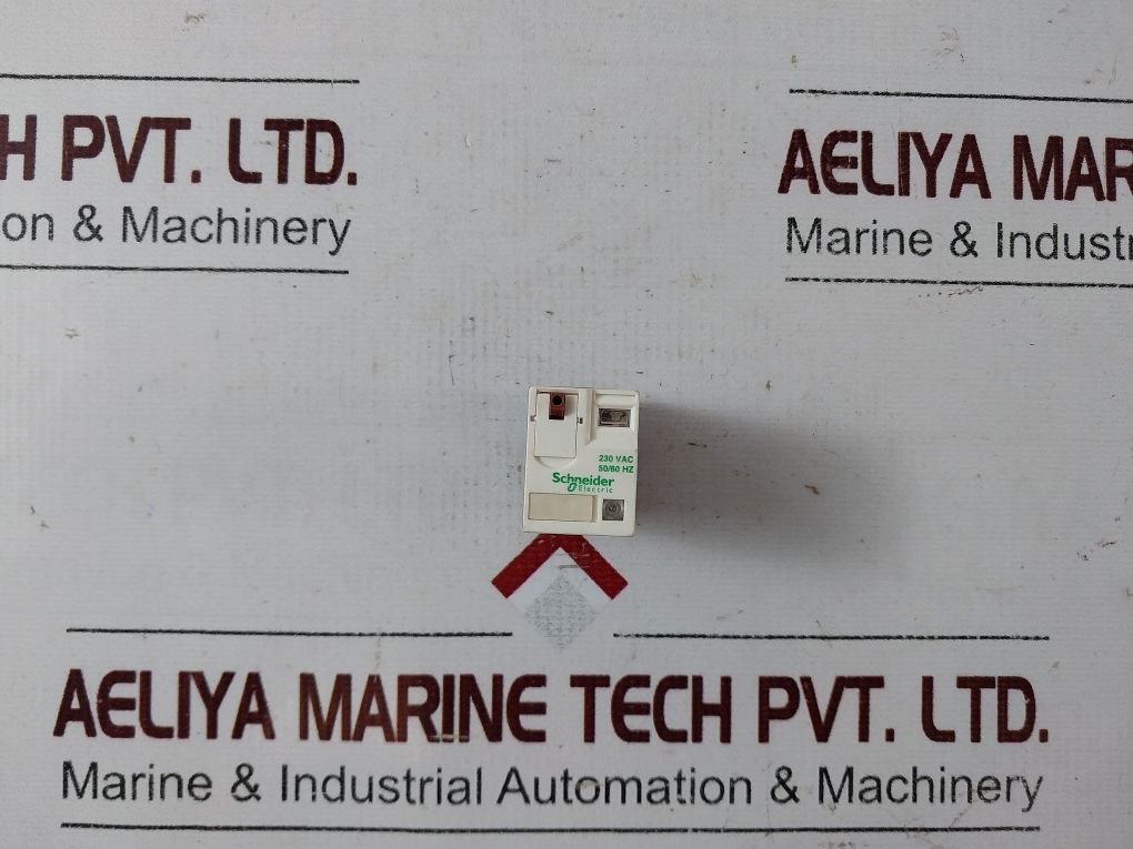Lot Of 4X Schneider Electric Rxm4Ab2P7 Plug In Relay