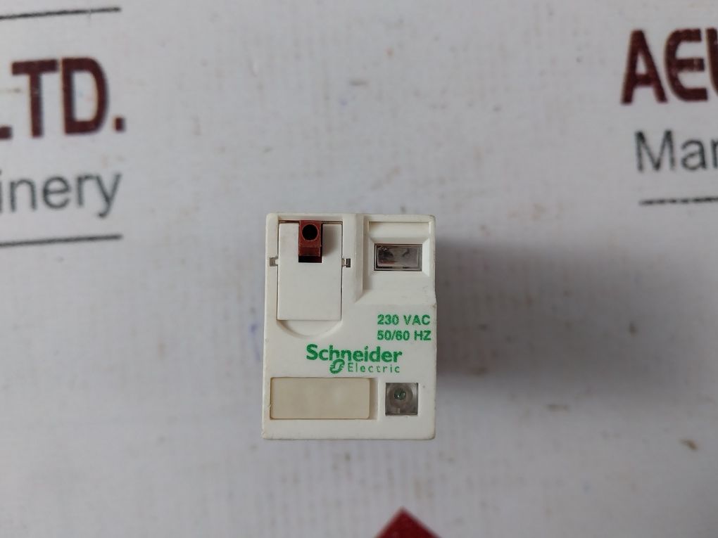 Lot Of 4X Schneider Electric Rxm4Ab2P7 Plug In Relay