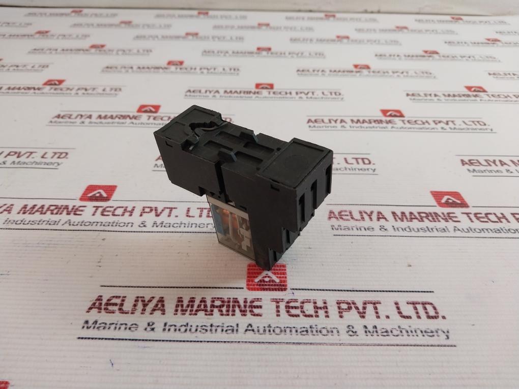 Schneider Electric Rxze2S111M Relay With Base 24Vdc