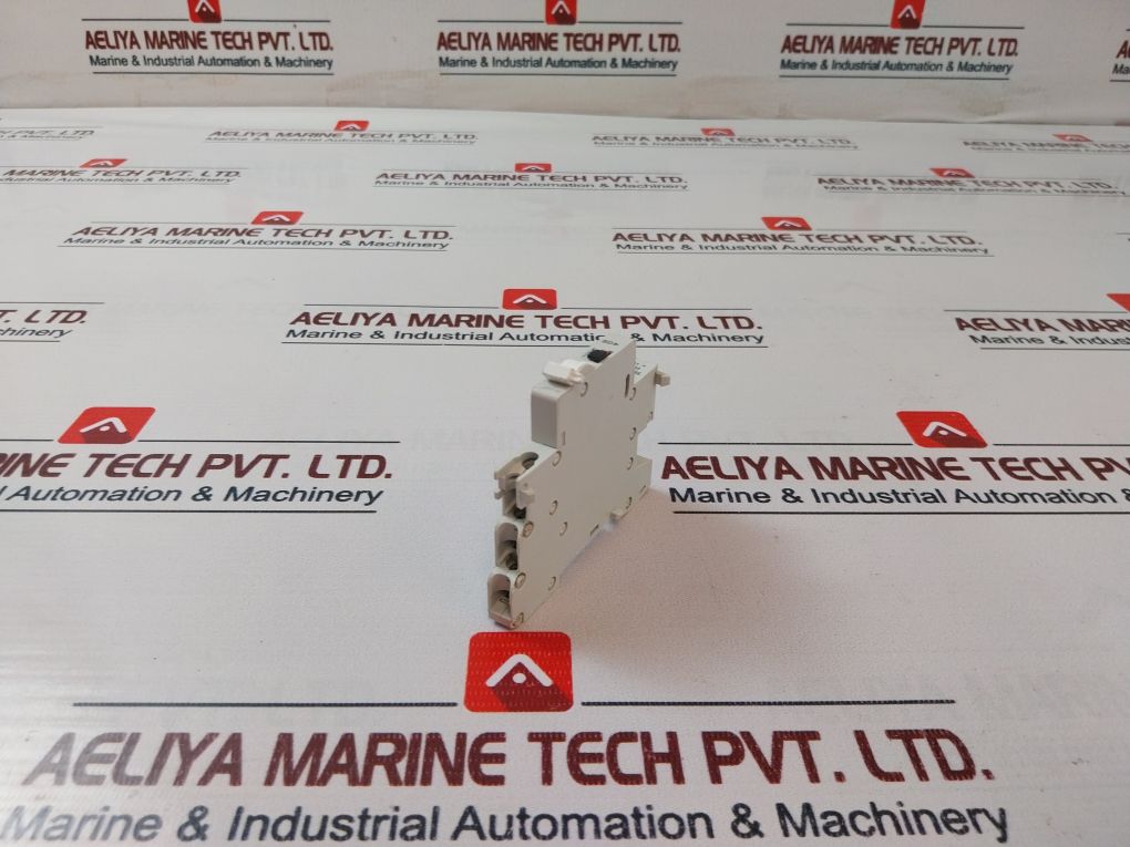 Schneider Electric Sd Auxiliary Contact Bb 1249 1