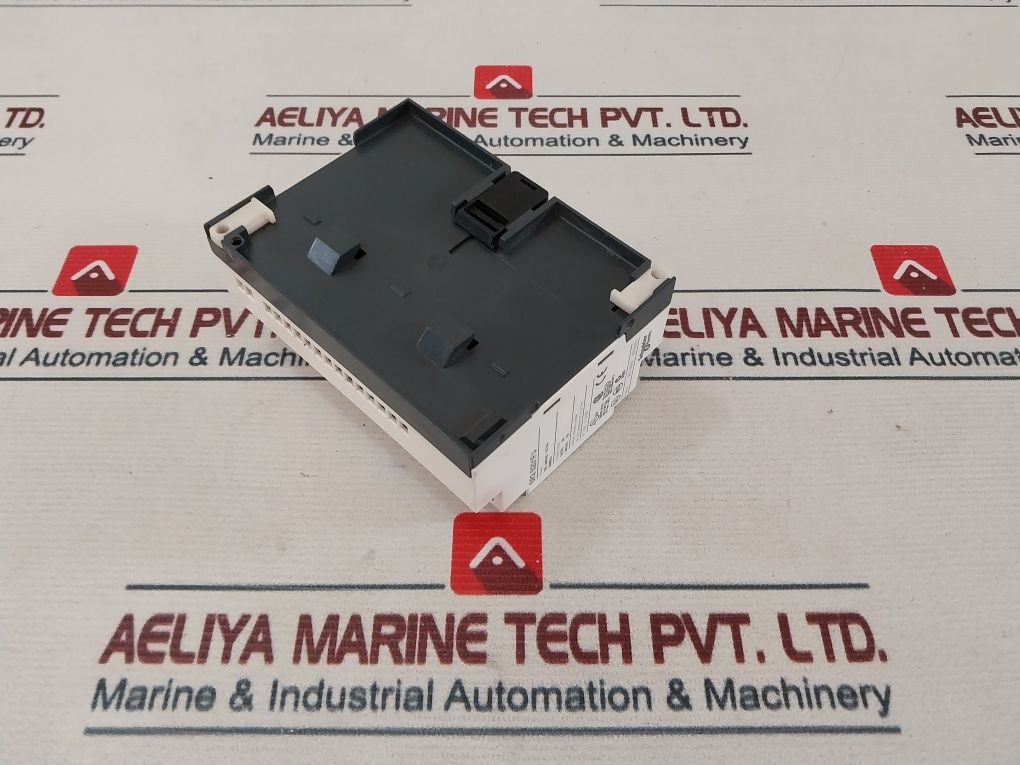Schneider Electric Sr2 B201Fu Output Relay 100...240 Vac 10.7Va