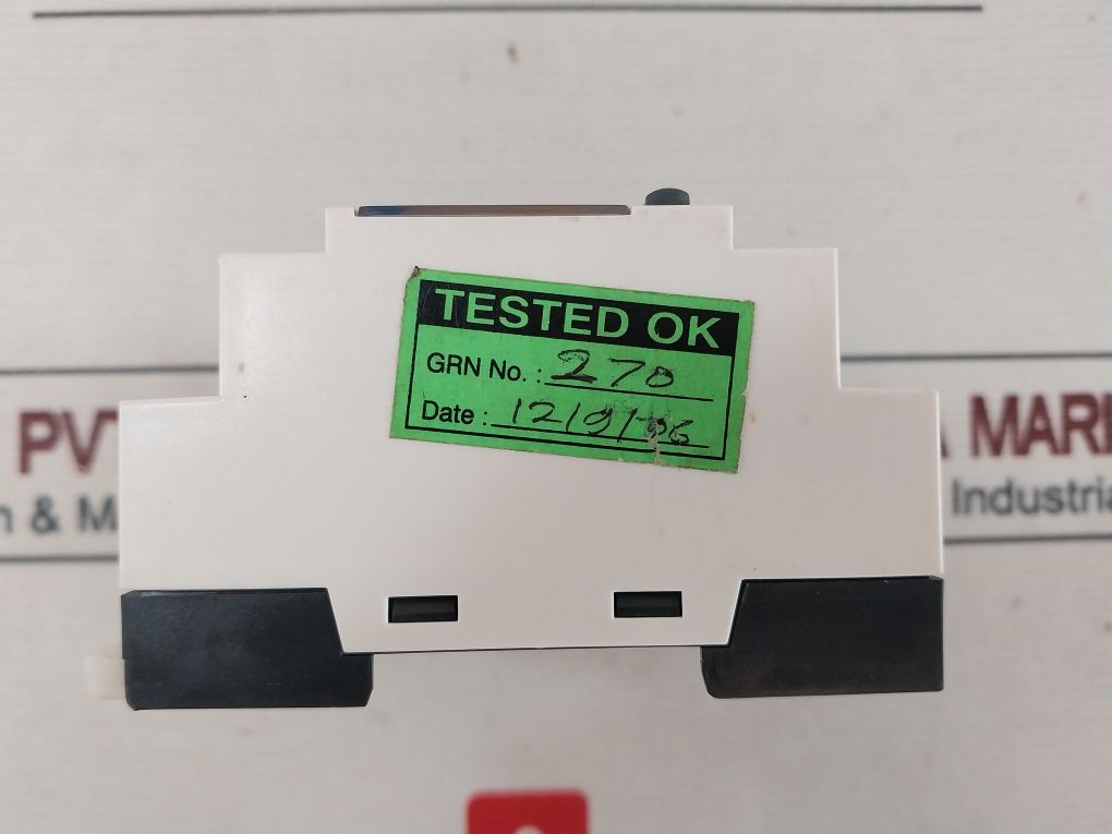 Schneider Electric Sr2 B201Fu Output Relay 50/60 Hz