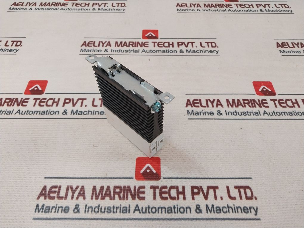 Schneider Electric Ssrdcds10A1 Solid State Relay 4-32Vdc