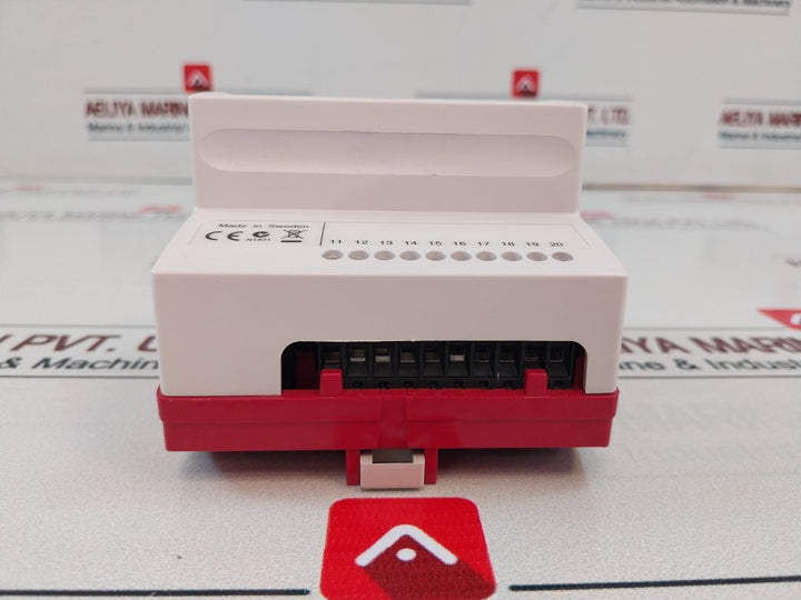 Schneider Electric Tac Xenta 401 Programmable Controller 24V Ac