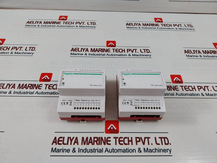 Schneider Electric Tac Xenta 421A Universal Input & Relay Output Module