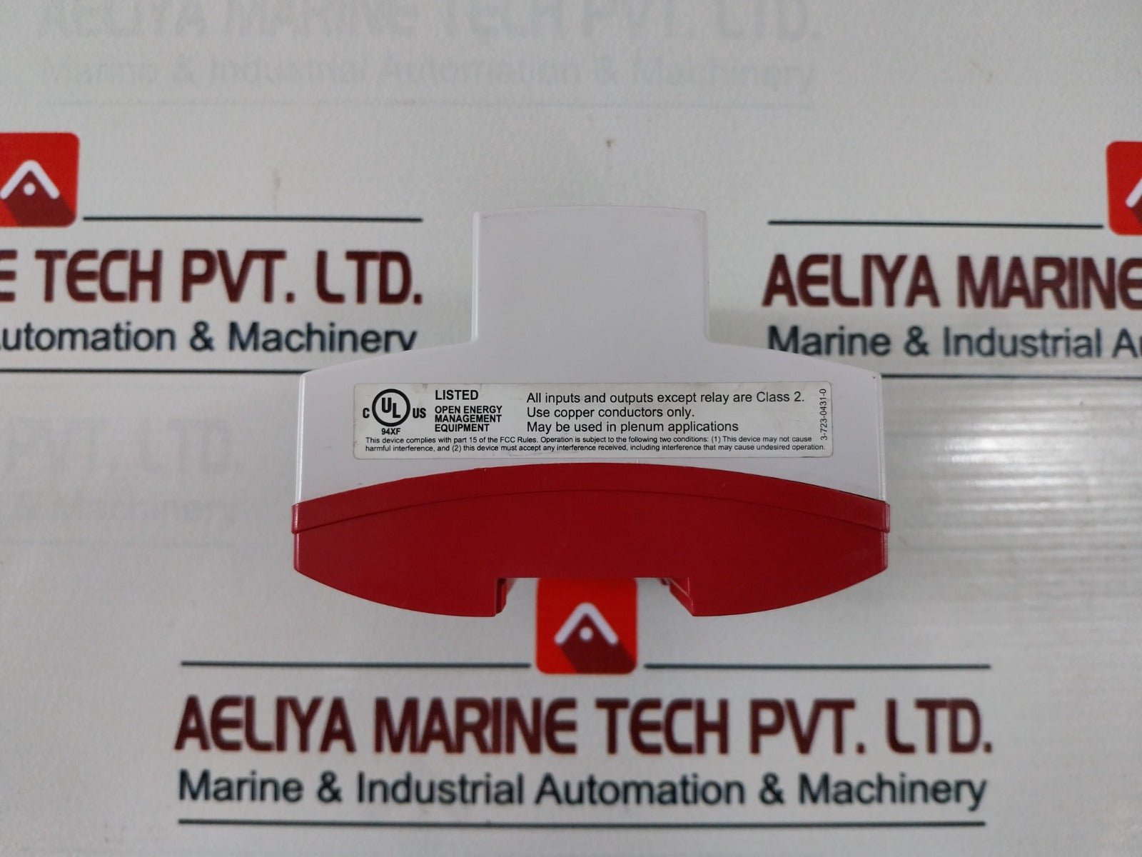 Schneider Electric Tac Xenta 421A Universal Input & Relay Output Module