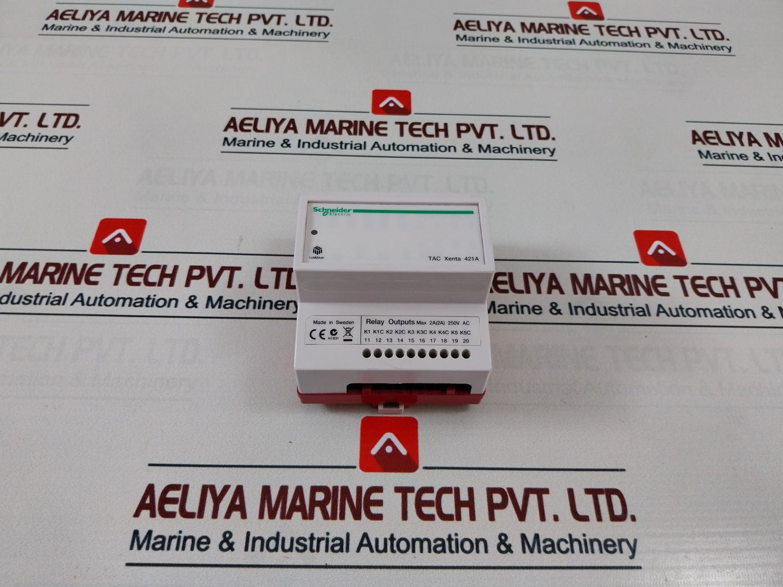 Schneider Electric Tac Xenta 421A Universal Input & Relay Output Module
