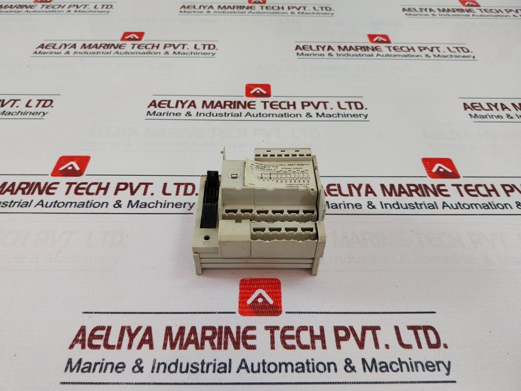 Schneider Electric Telemecanique Abe7-r08S111 Relay Module 24V Dc