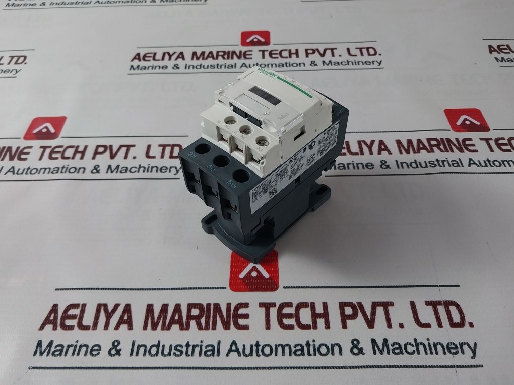 Schneider Elecric Lc1D32