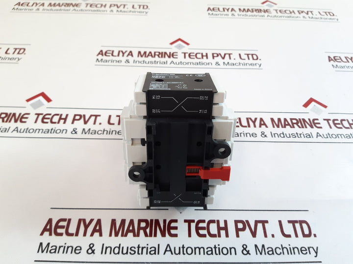 Schneider Electric Vz7C Isolator Switch