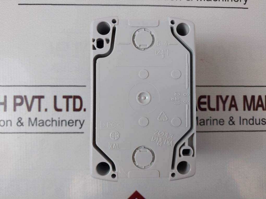 Schneider Electric Xald02 Control Box 2 Holes Push Button Enclosure