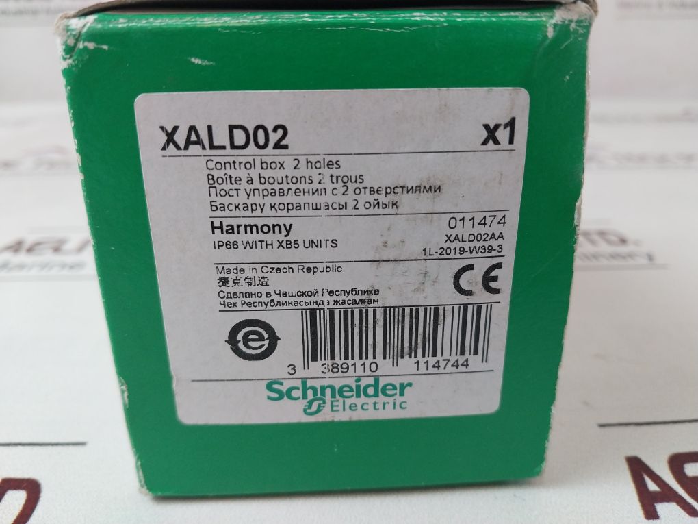Schneider Electric Xald02 Control Box 2 Holes Push Button Enclosure