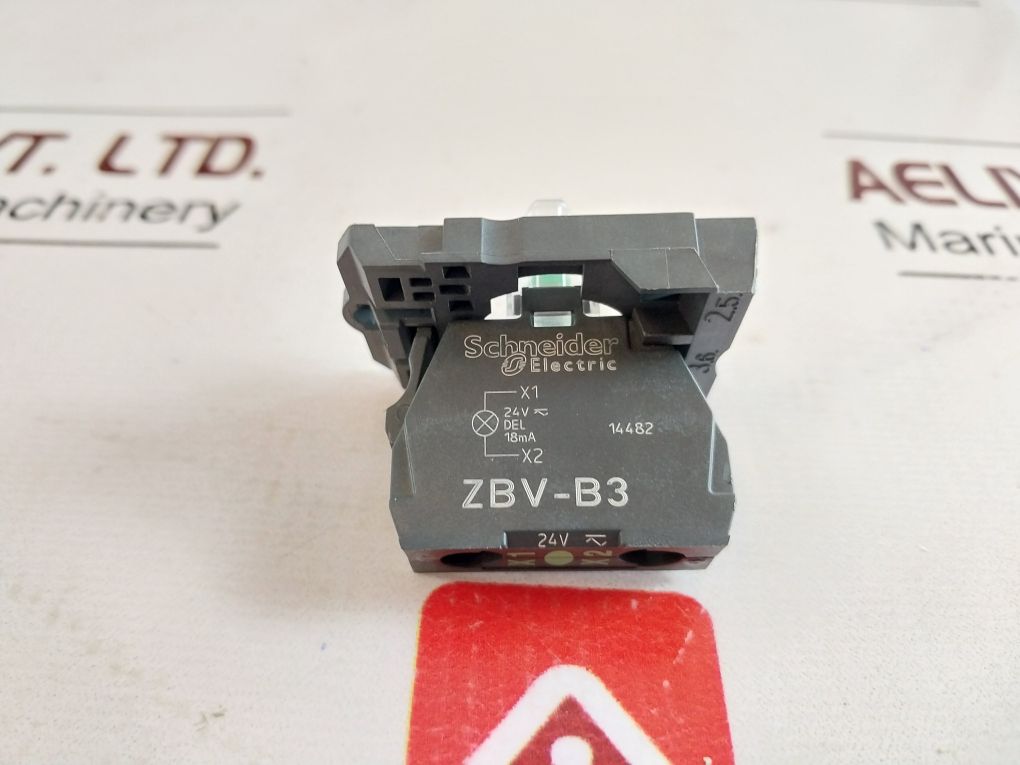 Schneider Electric Xb5 Avb3 Green Light Block