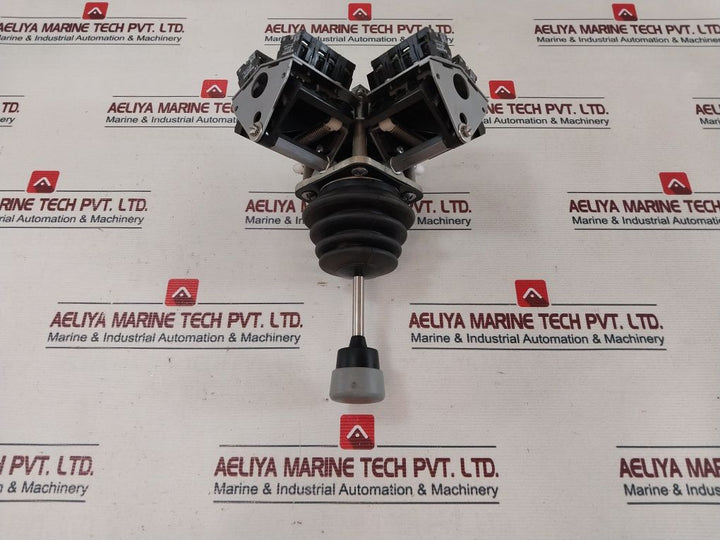 Schneider Electric Xkdf14340340 Joystick Controller