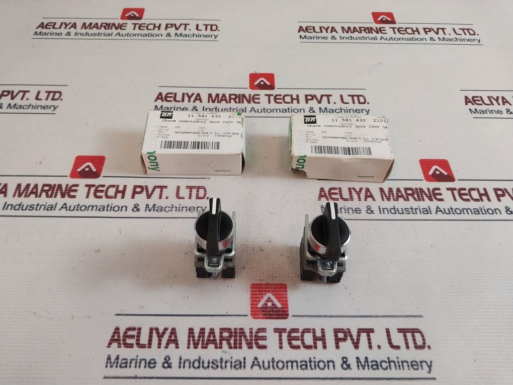 Schneider Electric Zbe-101 Contact Block With Xb4Bj53 3 Position Switch