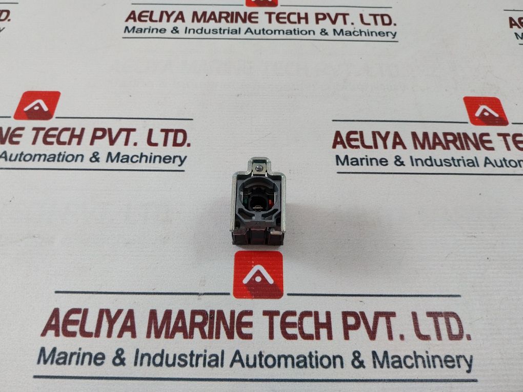 Schneider Electric Zbe-101 Contact Block