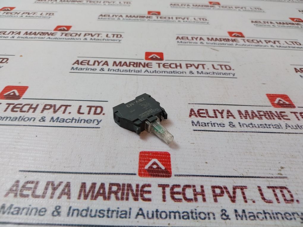 Schneider Electric Zbv-m3 Light Block
