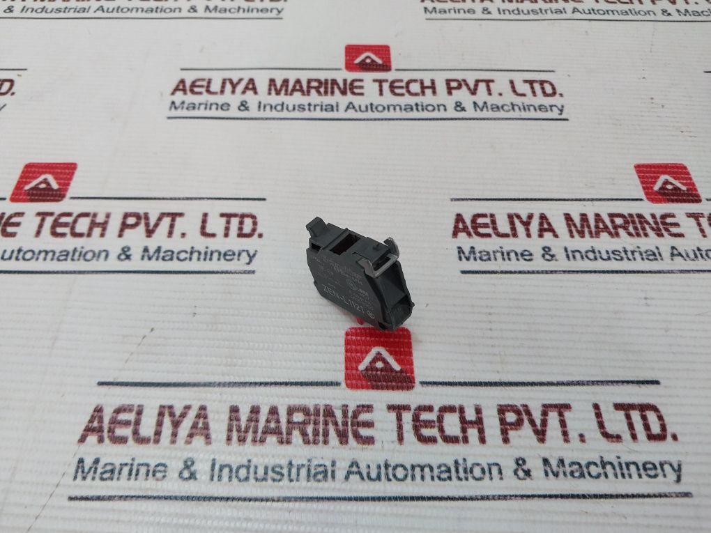 Schneider Electric Zen-l1121 Contact Block 