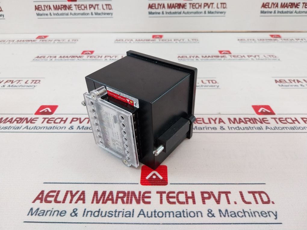 Schneider Electric/Conzerv Em6400 Energy Meter