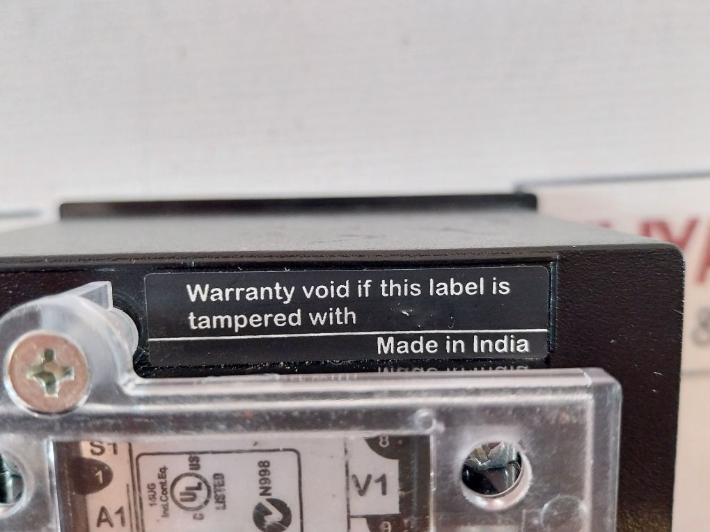 Schneider Electric/Conzerv Em6400 Energy Meter