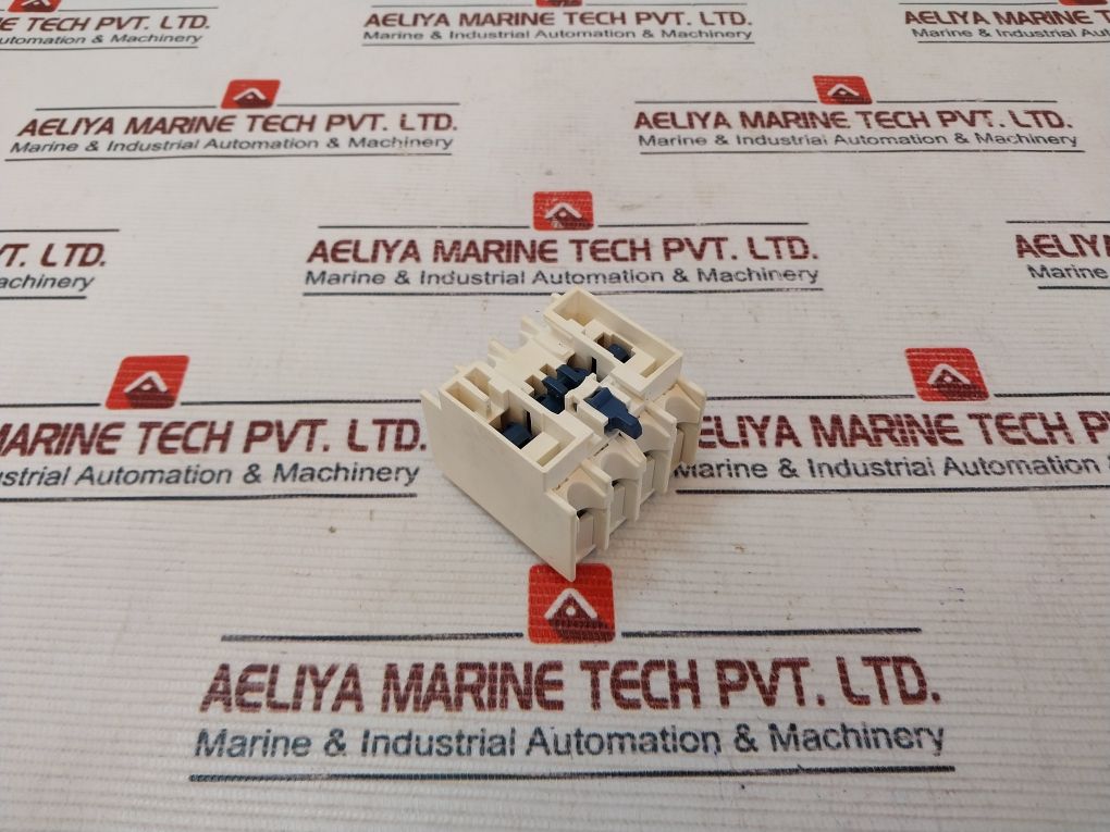 Schneider Electric/Telemecanique Ladn22 Auxiliary Contact Block 10A