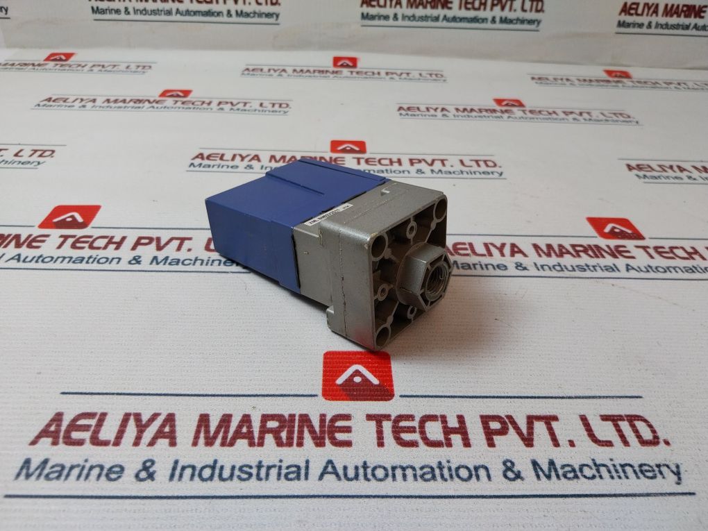 Schneider Electric/Telemecanique Xml Bm02V2S11 Pressure Switch