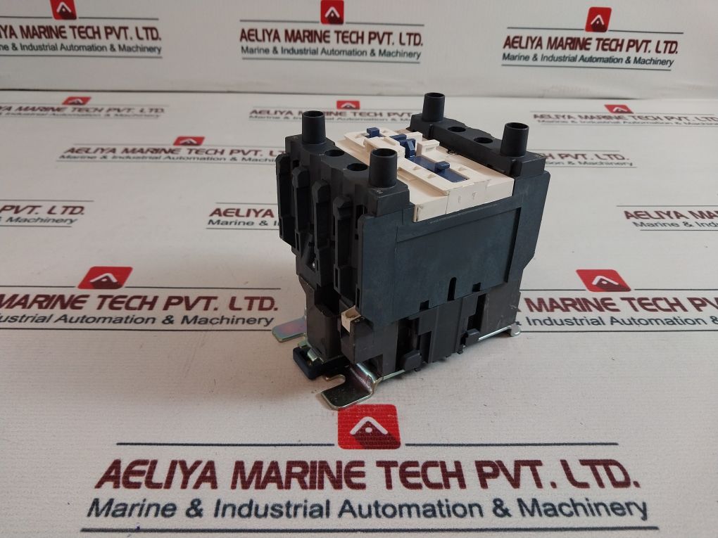 Schneider Lc1D40008 Contactor 60A