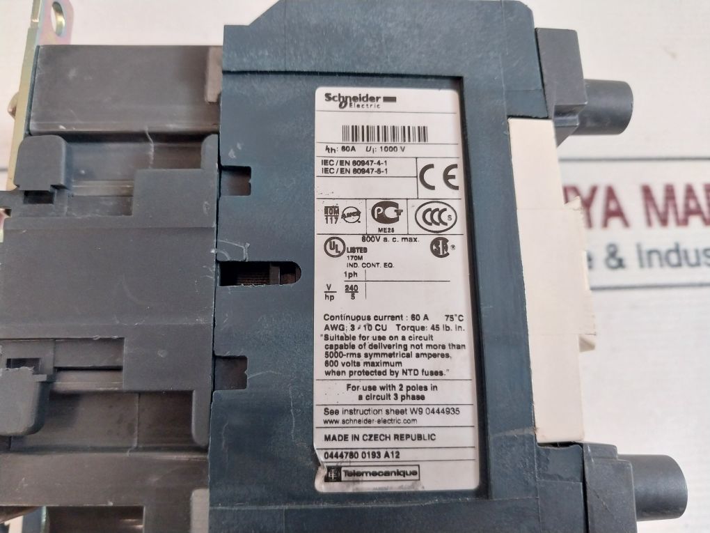 Schneider Lc1D40008 Contactor 60A