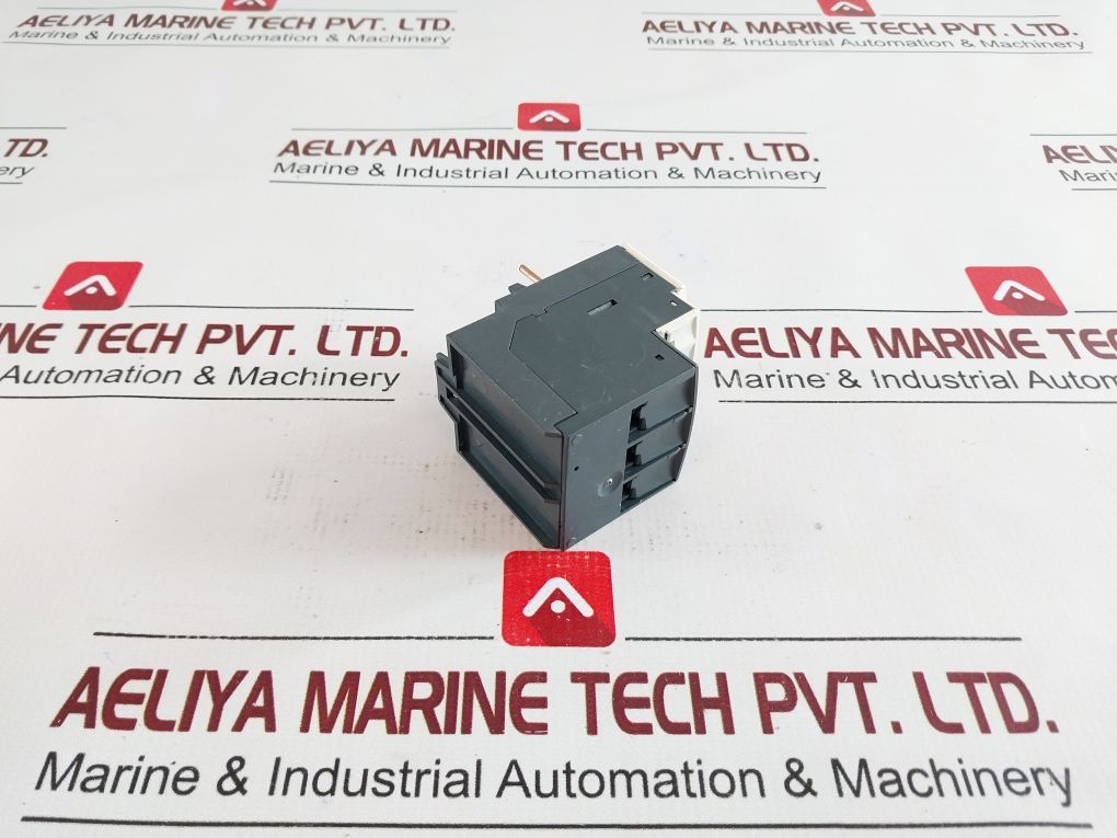 Schneider Electric Lrd05 Relay Gb14048.4
