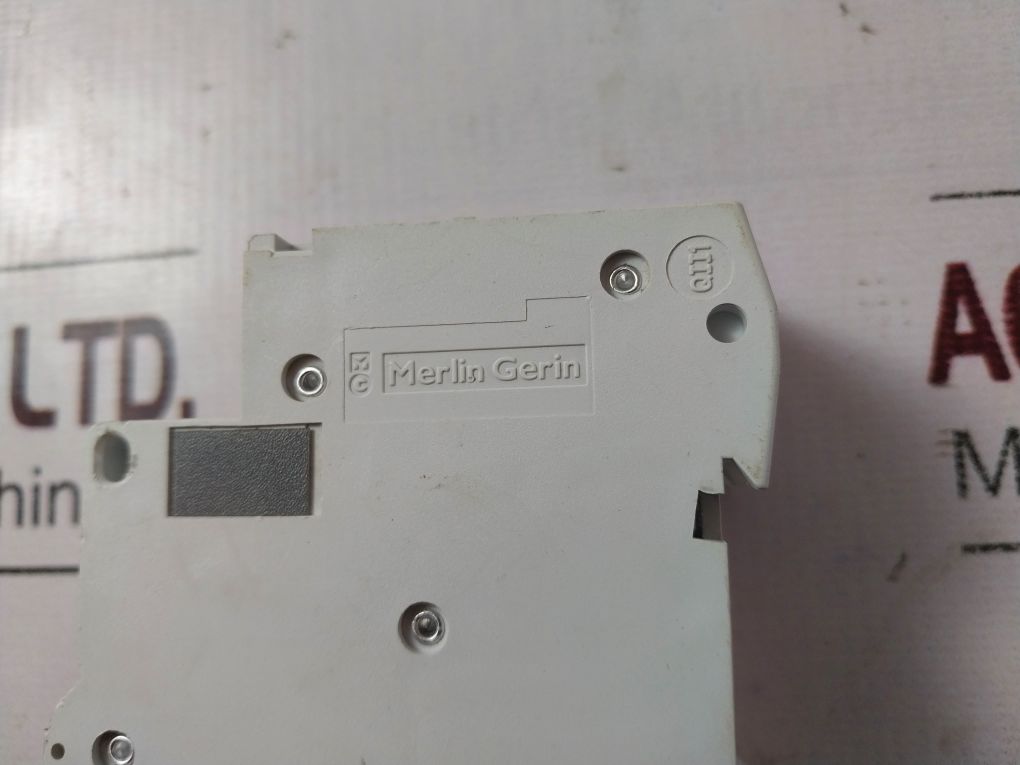 Schneider Electric Ea9An2C6 Circuit Breaker