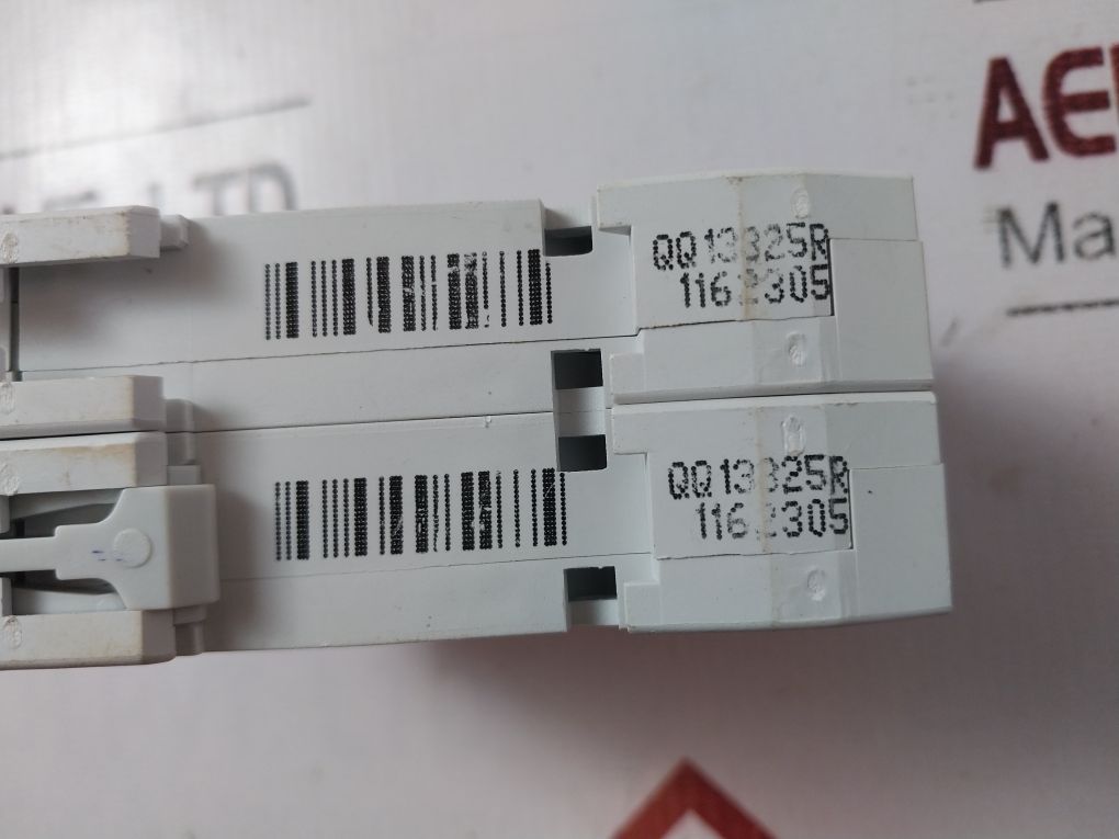 Schneider Electric Ea9An2C6 Circuit Breaker